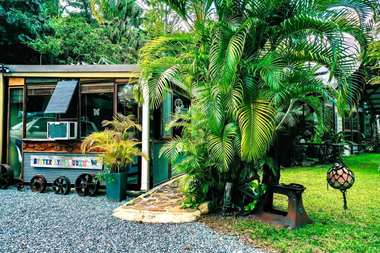 Butterfly Studio Proserpine Extérieur photo